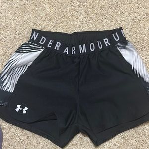UNDER ARMOR W XS Shorts